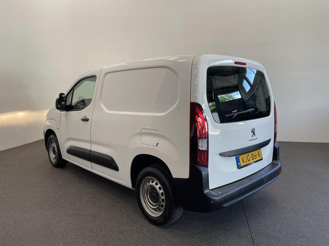 Peugeot PARTNER 1.5 BlueHDI Premium Navigatie Apple Carplay Android Auto Parkeersensoren achter Cruise Control Airco