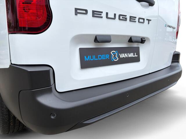 Peugeot PARTNER e-Partner L2 50 kWh 136pk | 8 jaar garantie | 0% financial lease | 3-zits | Houten afwerking laadruimte | ECO LED koplampen | Multimedia | Draadloze Apple Carplay en Android Auto | Achteruitrijcamera | Parkeersensoren voor en achter | Digital cockpit | St
