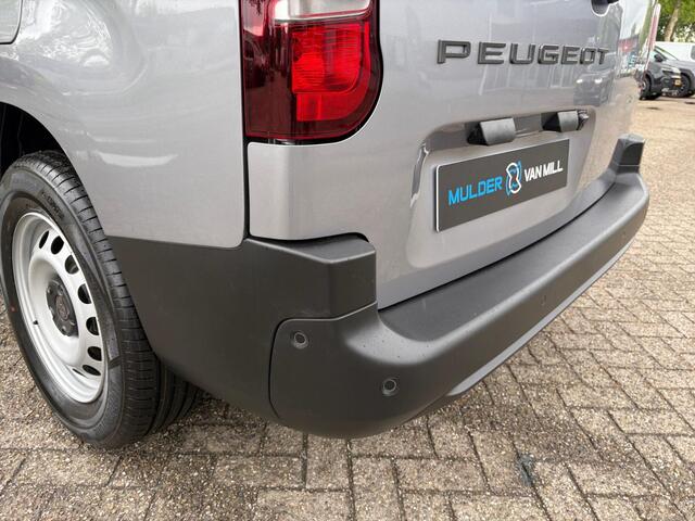 Peugeot PARTNER e-Partner L2 50 kWh 136pk | 8 jaar garantie | 0% financial lease | Twee schuifdeuren | Warmtepomp | Climate Control | Verwarmbare voorstoelen | Draadloze Apple Carplay en Android Auto | Dode hoek detectie | Multimedia | NAVI | Achteruitrijcamera | Parkeer