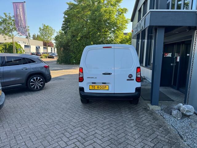 Peugeot PARTNER L2 Lang 1.5 BlueHdi 102PK 3-pers, Navi, Cruisecntrl, PDC, NIEUWSTAAT! peug