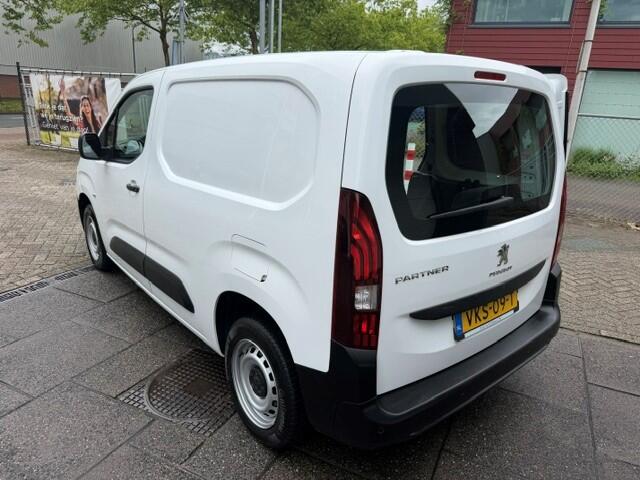 Peugeot PARTNER 1.5 BlueHDI Premium AIRCO I PDC I MULTIMEDIA I 1e EIGENAAR I COMPLETE ONDERHOUDSHISTORIE