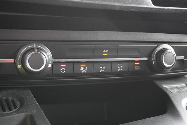 Peugeot PARTNER 1.2 110PK BENZINE ! - Airco - Cruise - PDC - ¤12.499,- Excl.