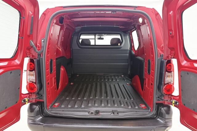Peugeot PARTNER 122 1.6 BlueHDi 100 L2 Premium S&S Automaat | Marge | Climate Control | Cruise Control | Dealeronderhouden | Uniek