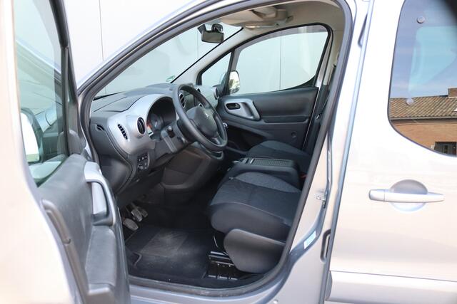 Peugeot PARTNER TEPEE 1.2 PureT. Allure Trekhaak/Navigatie/Camera/Parkeerhulp