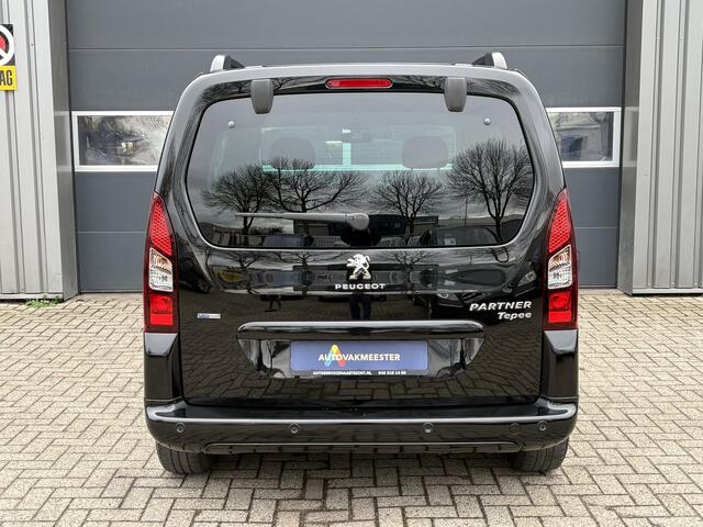 Peugeot PARTNER TEPEE 1.2 PureTech Active | Navi | Carplay | PDC | Airco | Cruise | Interesse? Bel of App naar: 06 30 51 05 90