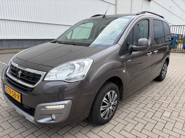 Peugeot PARTNER TEPEE 1.2 PureTech Allure