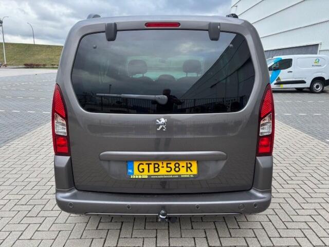 Peugeot PARTNER TEPEE 1.2 PureTech Allure