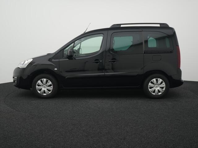 Peugeot PARTNER TEPEE 1.2 PureTech Active 6-2018 o 81 kW / 110 PK o Benzine o Handgeschakeld o Trekhaak | Panoramadak | Climate | Achteruitrijcamera |115.713 km
