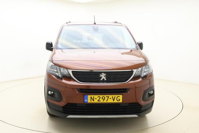 Peugeot Rifter 1.2 Puretech Allure | Apple carplay/Android auto | Navigatie via APP | Cruise control | Airco | Parkeersensoren achter |