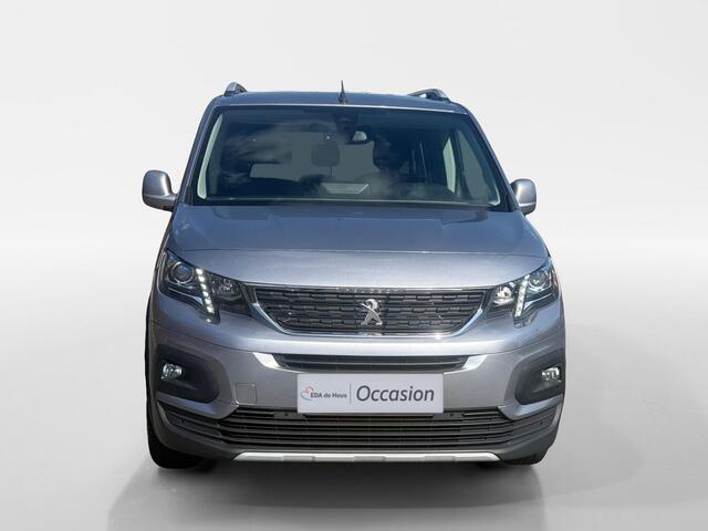 Peugeot Rifter 1.2 Puretech Allure | 7 Persoons | Camera | Navigatie | Cruise Control | Climate Control | DAB | Dealer Onderhouden | 12 Maanden Bovag Garantie