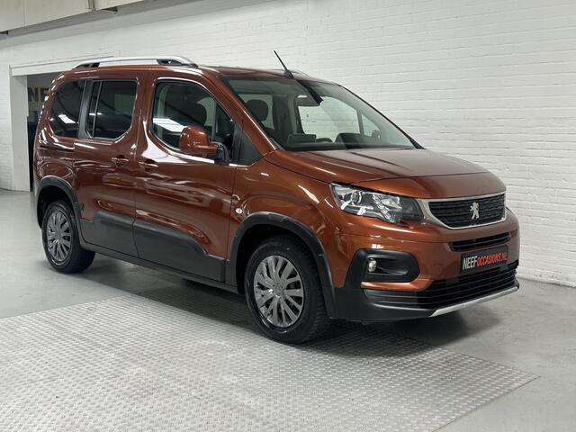 Peugeot Rifter 1.2 Puretech Active CLIMA / CAMERA / CRUISE / TREKHAAK Dis.Riem vervangen bij 94000KM