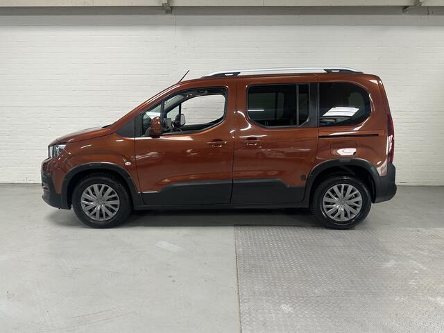 Peugeot Rifter 1.2 Puretech Active CLIMA / CAMERA / CRUISE / TREKHAAK Dis.Riem vervangen bij 94000KM