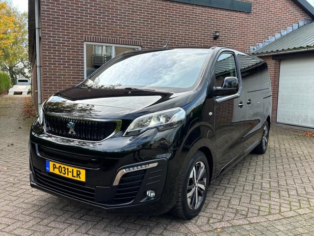 Peugeot Traveller e-Traveller 75 KWH Business VIP