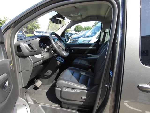 Peugeot Traveller e-Traveller 75 kWh Business VIP L2 37.000 EX BTW 2 EL. Schuifdeuren Panoramadak Leder Massage Navi Camera Stoelverwarming