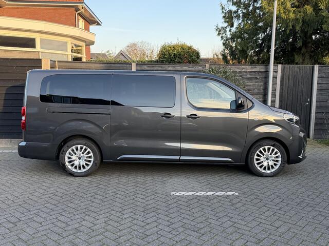 Peugeot Traveller e-Traveller Long 75 kWh 136PK Automaat Navigatie, Achteruitrijcamera, Adaptieve Cruise Control, Stoelverwarming, Stuurwielverwarming, Apple Carplay, Android Auto