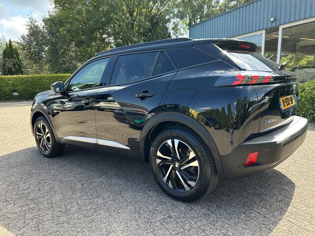 Peugeot e-2008 EV Allure 50 kWh