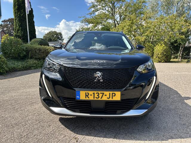Peugeot e-2008 EV Allure 50 kWh