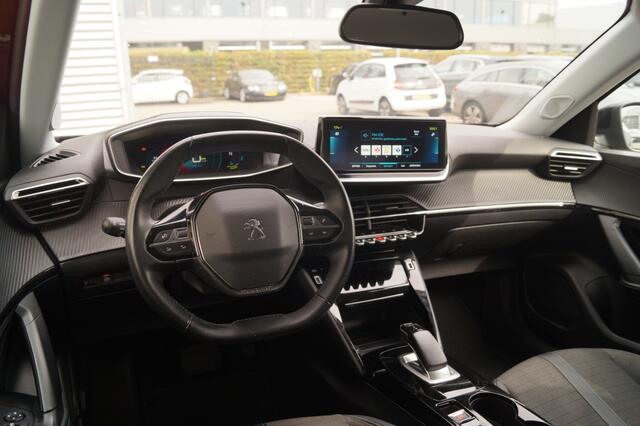 Peugeot e-2008 EV Allure Pack 50kWh -ECC-PDC-CAM-DAB-
