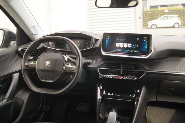 Peugeot e-2008 EV Allure Pack 50kWh -ECC-PDC-CAM-DAB-