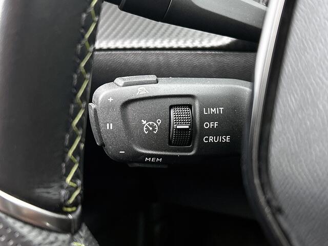 Peugeot e-2008 EV GT Pack 50 kWh | Rijklaar | Achteruitrijcamera | Parkeersensoren voor en achter