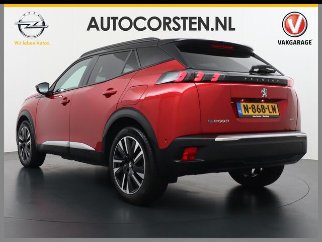 Peugeot e-2008 EV GT Pack 50kWh Panorama-Schuifdak Apple Carplay Android Auto Navi Ecc Adap.Cruise 360°Camera Bi-Color Stoelverwarming Blindspot Detection Privacy Glas Lmv 18" Lane Assist Keyless Bluetooth Michelin All-Season Banden Pack Safety Plus 1e Eigenaar Originee