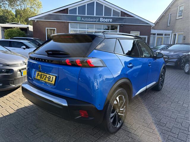 Peugeot e-2008 EV GT 50 kWh 3-Fase, Camera, App Connect, Stoelverwarming