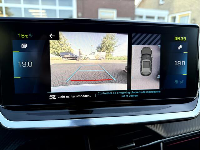 Peugeot e-2008 EV GT 50 kWh 3-Fase, Camera, App Connect, Stoelverwarming