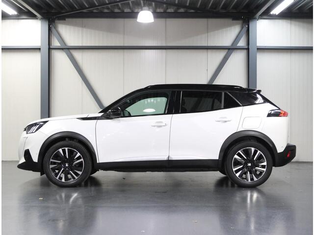 Peugeot e-2008 GT 50kWh 136PK | 1ste eigenaar | 3 FASE | Alcantara/LEER | AppleCarplay/Android Auto | StoelVerwarming | 18"LMV | Dodehoekdetectie | Camera | LED lampen | Keyless | Adaptive Cruise Control | Climate Control | Camera | FULL LED | Two-Tone | Sfeerverlichtin