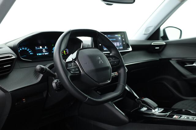 Peugeot e-2008 EV Active 50 kWh | Navi | Apple CarPlay | Cruise | LED | Clima | All Seasons