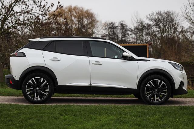 Peugeot e-2008 EV GT 50 kWh 3 Fase ? Pano ? ACC ? LED