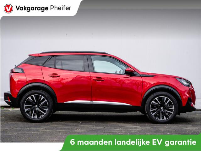 Peugeot e-2008 EV Allure 50 kWh 3-Fase/ Navigatie/ Stoelverwarming/ Camera/ Carplay/ 18" Lmv