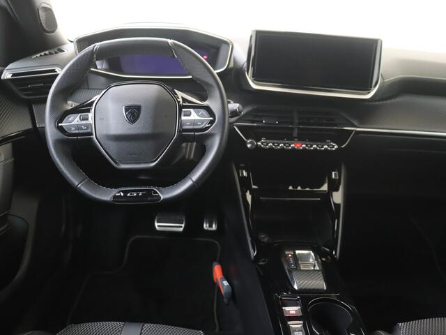 Peugeot e-2008 EV GT 54 kWh | Adapt. Cruise | Camera | Full Map Navi |