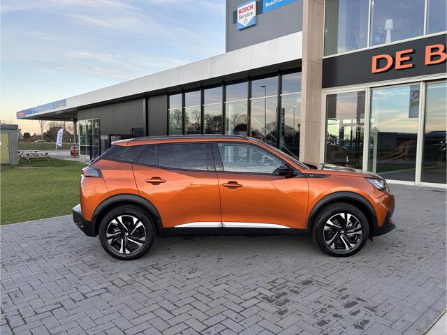 Peugeot e-2008 EV Allure 50 kWh Navi I All season I Camera