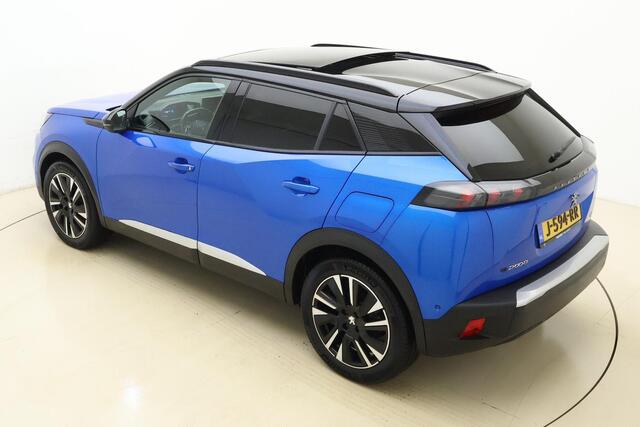 Peugeot e-2008 EV GT 50 kWh | Leer Alcantara | Stoelverwarming | Panoramadak |