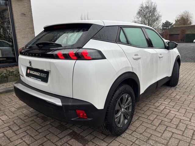 Peugeot e-2008 EV Active Pack 50 kWh Automaat Carplay / Full LED / Camera