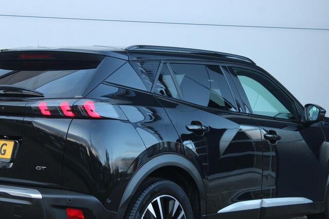 Peugeot e-2008 EV GT Pack 50 kWh ADAPTIEVE CRUISE CONTROL - VERWARMDE VOORSTOELEN - NAVIGATIE - DEALER ONDERHOUDEN