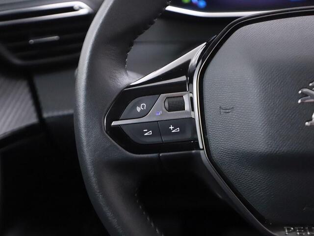 Peugeot e-2008 EV Allure Pack 50 kWh Winterpakket