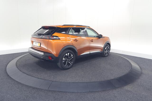 Peugeot e-2008 EV Allure Pack 50 kWh | 3 Fase Laadfunctie | Parkeersensoren | Apple Carplay | Climate Control
