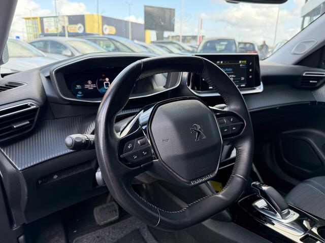 Peugeot e-2008 BWJ 2021 EV Allure Pack 50 kWh 136 PK AUTOMAAT | NAVI | CLIMA | CRUISE | CAMERA | PDC | CARPLAY & ANDROID | DAB