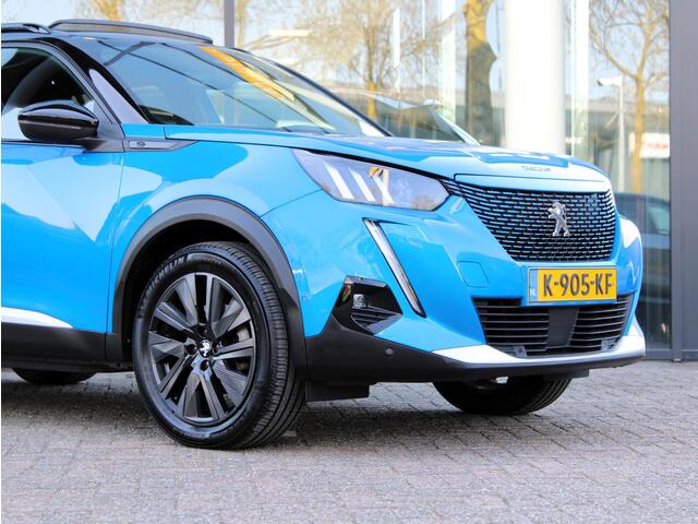 Peugeot e-2008 EV GT Pack 50 kWh | Navi / Panoramadak / Leder