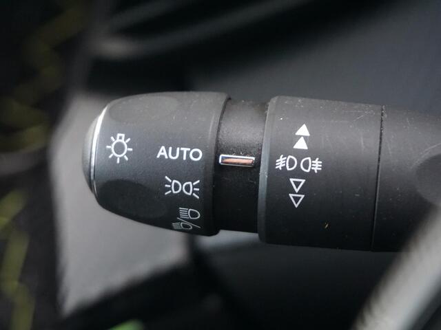 Peugeot e-2008 EV GT Pack 50 kWh