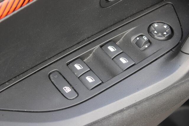 Peugeot e-2008 EV Active 50 kWh SOH 89%