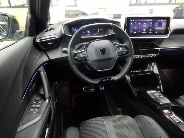 Peugeot e-2008 EV GT 54 kWh (Nieuwprijs ¤ 44.450.- )