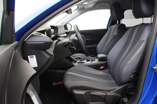 Peugeot e-2008 Allure 50 kWh - Digital Cockpit, Carplay, Half Leer, Camera