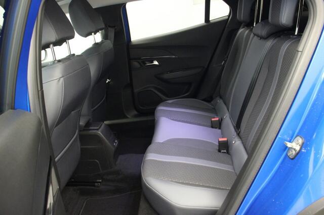 Peugeot e-2008 Allure 50 kWh - Digital Cockpit, Carplay, Half Leer, Camera