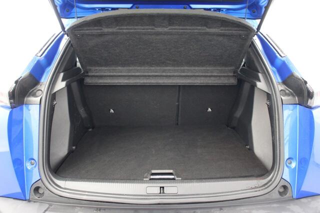 Peugeot e-2008 Allure 50 kWh - Digital Cockpit, Carplay, Half Leer, Camera