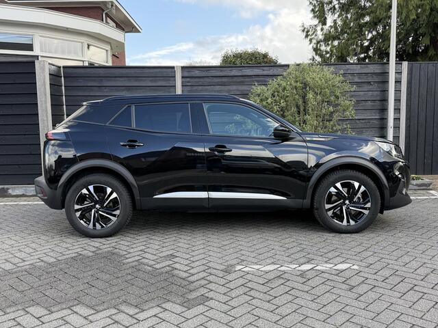 Peugeot e-2008 Allure Pack 50 kWh 136PK Automaat Navigatie, Achteruitrijcamera, Keyless, Trekhaak Afneembaar, Parkeersensoren Achter