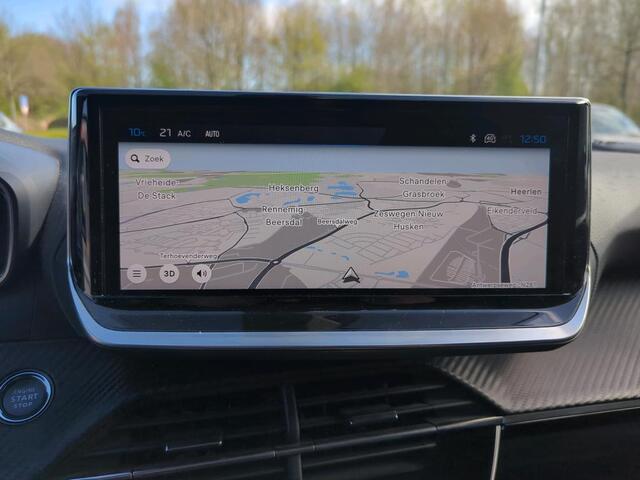 Peugeot e-2008 Allure 50 kWh 136PK Automaat Navigatie, Achteruitrijcamera, Keyless, Panoramadak, Adaptieve Cruise Control