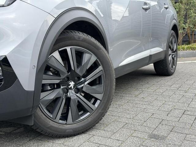 Peugeot e-2008 GT Pack 50 kWh 136PK Automaat Navigatie, Achteruitrijcamera, Keyless, Stoelverwarming, Adaptieve Cruise Control