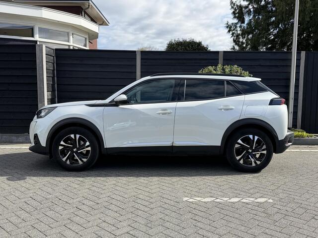 Peugeot e-2008 Allure Pack 50 kWh 136PK Automaat Trekhaak, Navigatie, Achteruitrijcamera, Keyless, Parkeersensoren, Apple Carplay, Android Auto